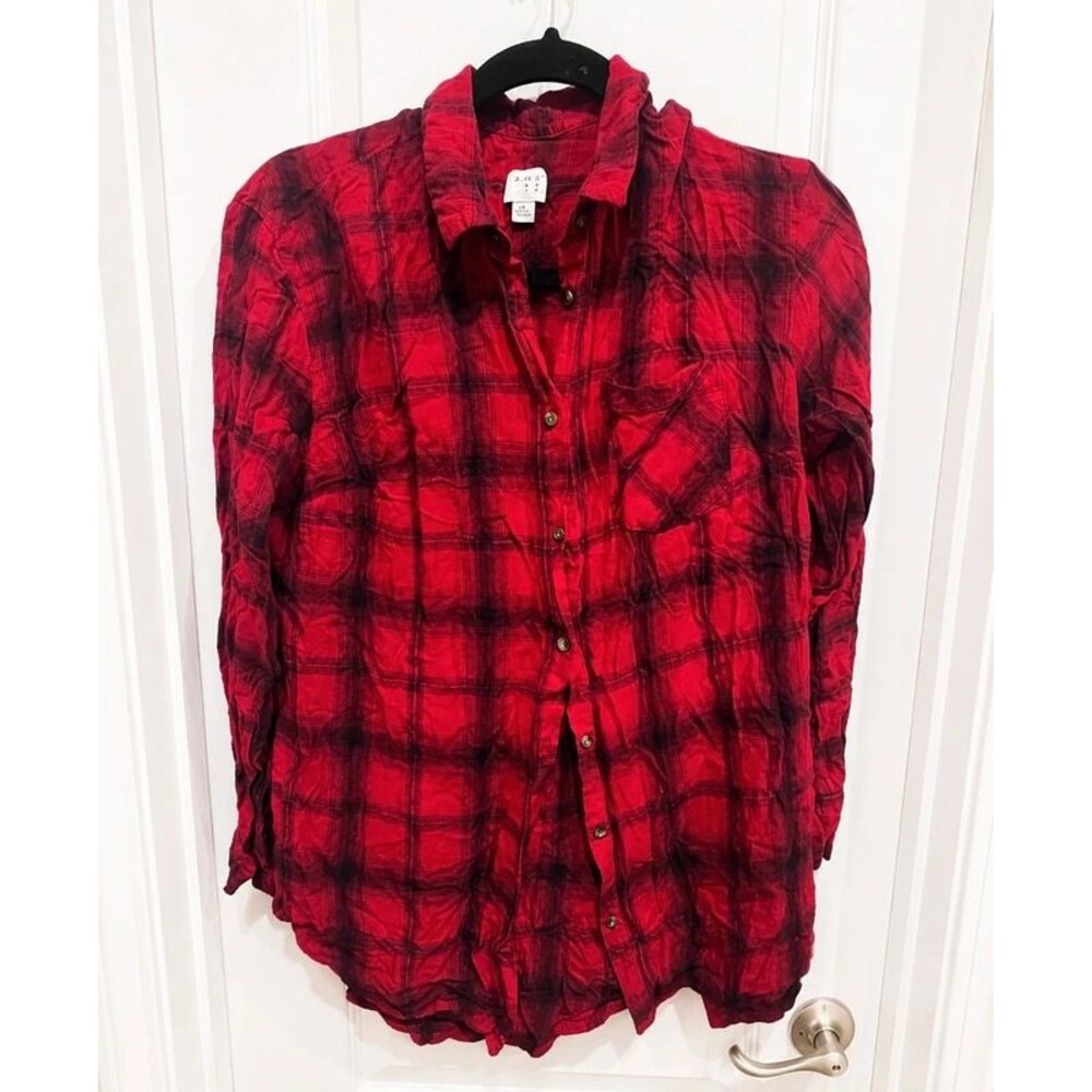 New Day Women’s Red & Black Plaid Button-Up Shirt Size Large
